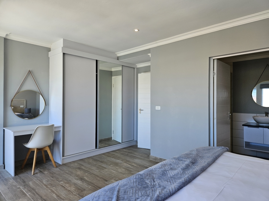 To Let 1 Bedroom Property for Rent in Port St Francis Eastern Cape